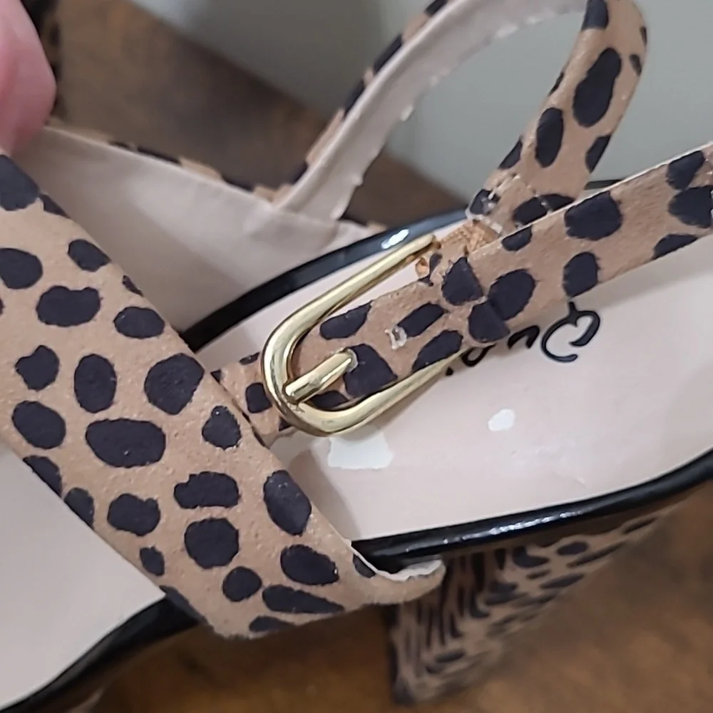 Qupid Spotted Animal Print Heeled Platform Sandals size 8